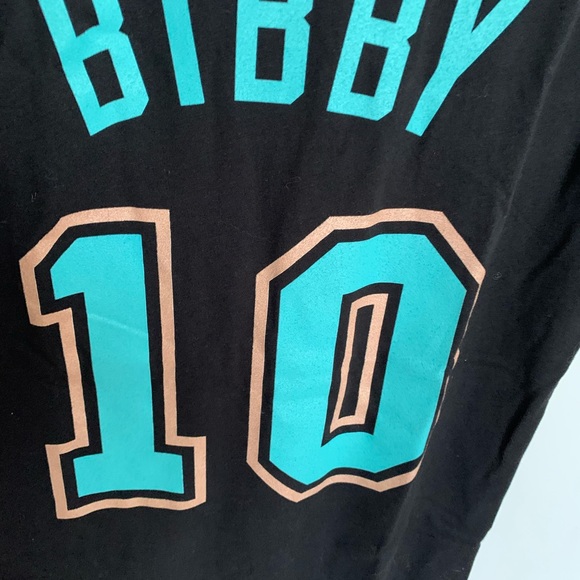 Vancouver Grizzlies Bibby 10 t-shirt woman’s (M) unisex NWT - Picture 6 of 6